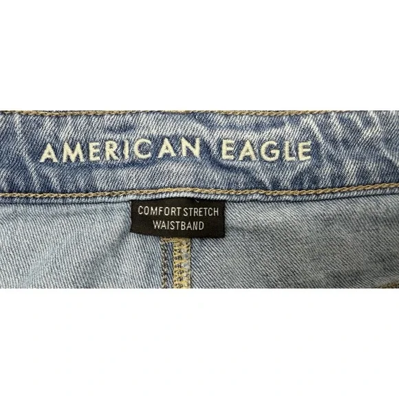 LADIES AMERICAN EAGLE COMFORT STRETCH WAISTBAND DISTRESSSED JEAN SHORTS SIZE 6 - Picture 10 of 15